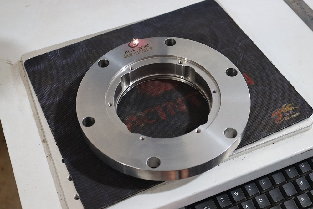 在拆裝機(jī)械密封的過(guò)程中要注意哪些問(wèn)題？